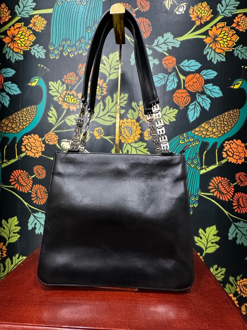 Vintage Bally Black Leather Shoulder Bag B Chain Strap Y2K Minimalist - Picture 4 of 12